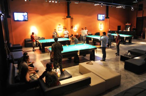 Lugar agradável para quem gosta de sinuca - Avaliações de viajantes -  Zapatta Snooker Bar - Tripadvisor