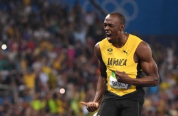 Jamaicas-Usain-Bolt-reacts-after-he-won-the-Mens-200m-Final