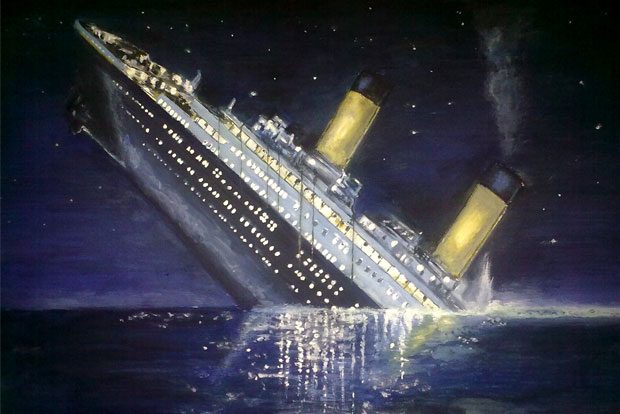 titanic afundando