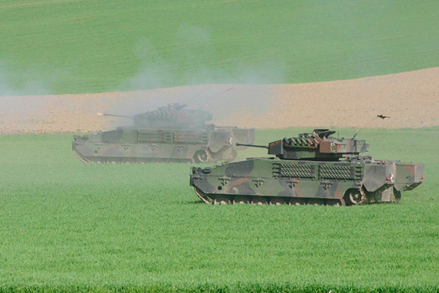 passeio-tanque-de-guerra-el-hombre