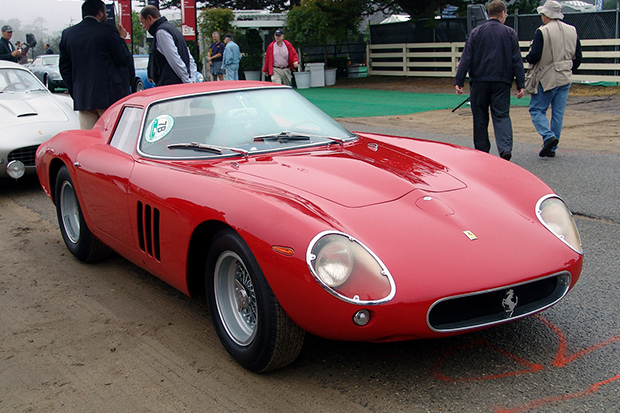Ferrari-250-GTO-1963-el-hombre