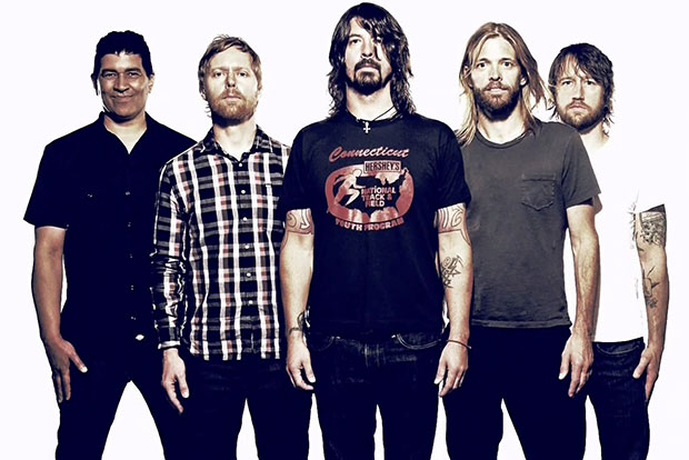 foo-fighters-el-hombre