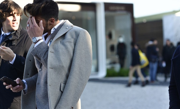 Pitti-Street-Style-24-GQ_14Jan15_RobertSpangle_b_1083x658