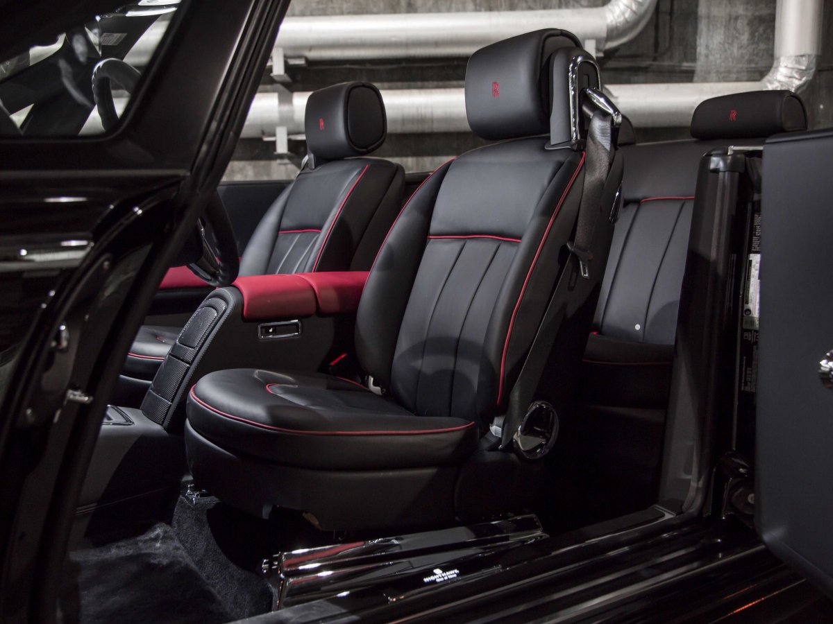 as-for-its-cockpit-rolls-royce-has-loaded-the-nighthawk-with-the-requisite-acres-of-fine-leather