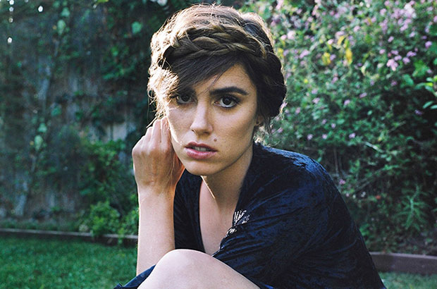 ryn-weaver-el-hombre