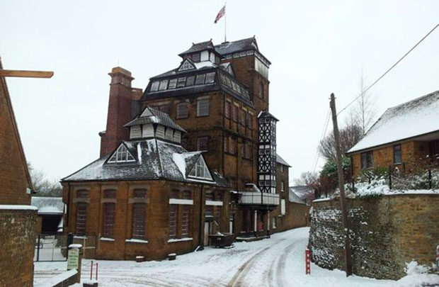 Hook-Norton-Brewery-Museum-el-hombre