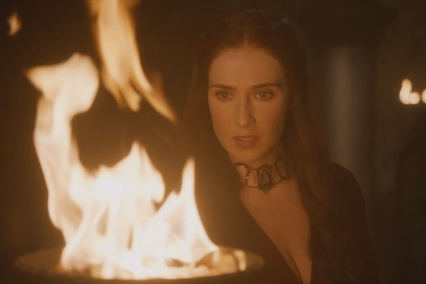 Melisandre_burns_the_letter