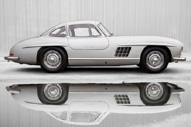 Mercedes-Benz-300-SL-el-hombre