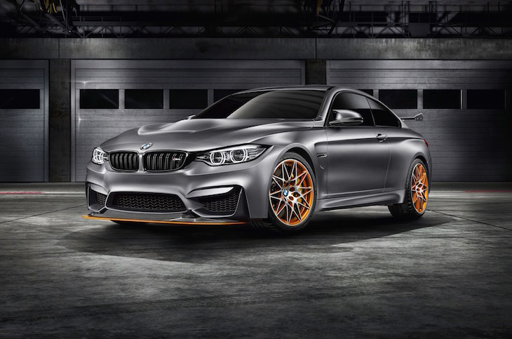 A nova BMW M4 GTS é tipo um carro de corrida para usar nas ruas