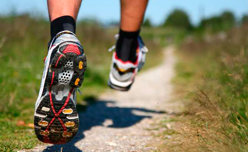 tenis para corrida longa masculino