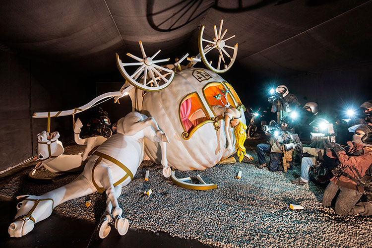 Dismaland-3-el-hombre