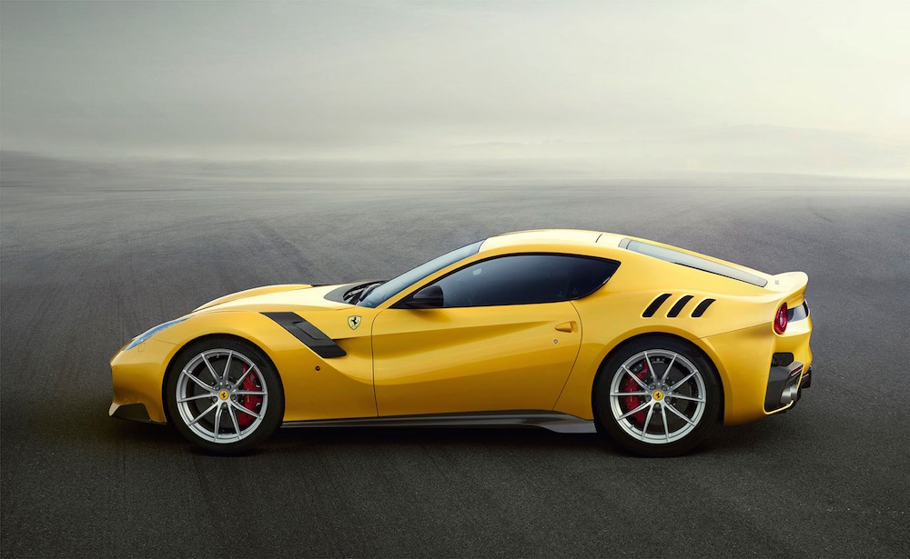 ferrari_f12tdf_04