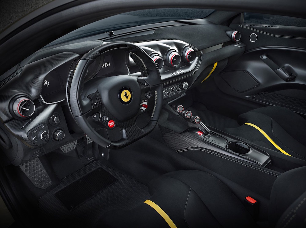 ferrari_f12tdf_06