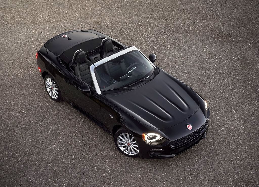 FIAT 124 SPIDER 2017 06