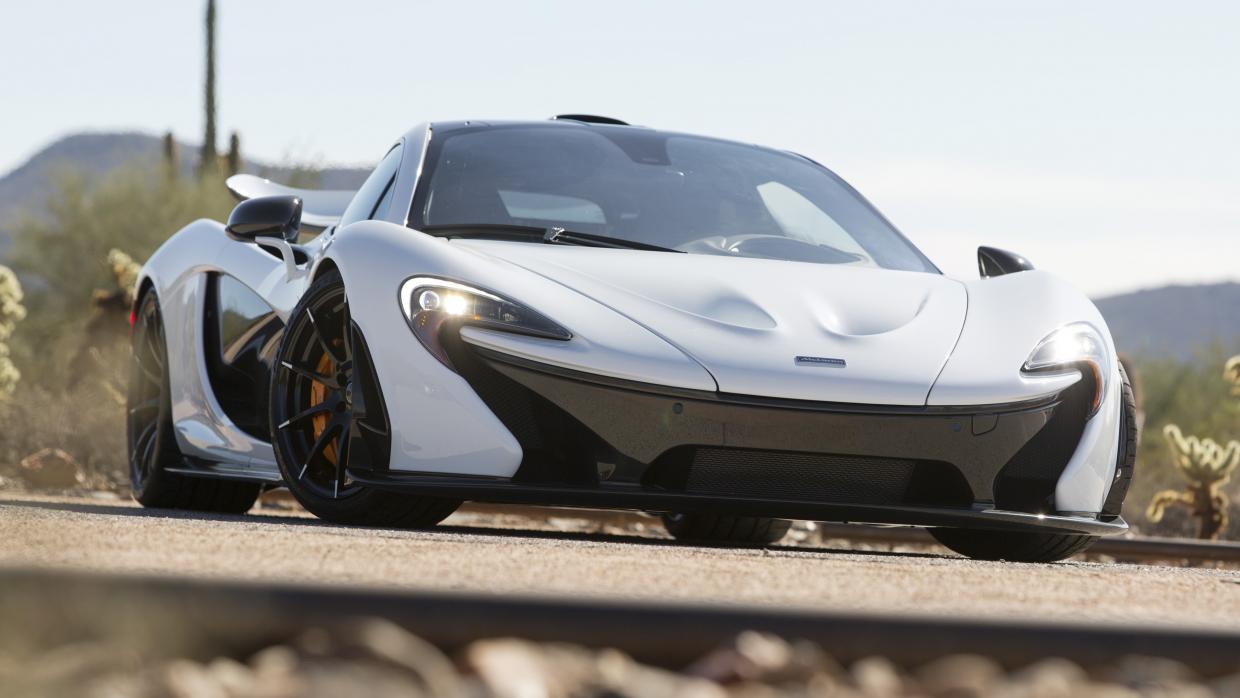 2015 McLaren P1