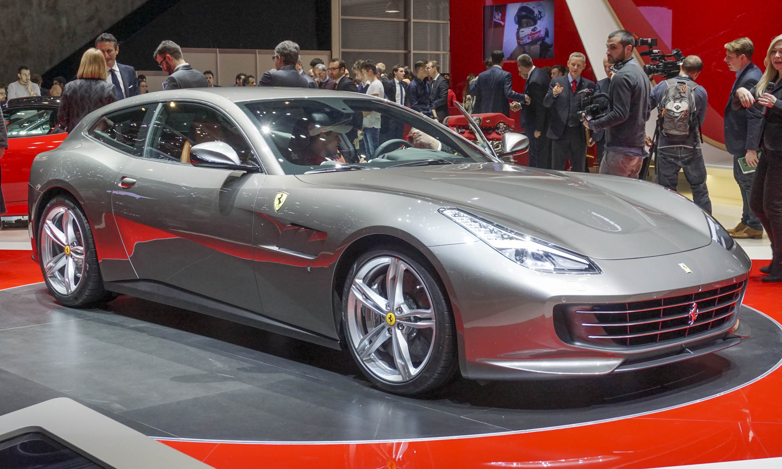 Ferrari GTC4Lusso