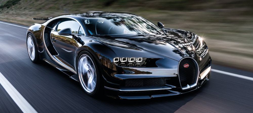 Bugatti Chiron é revelado com 1500 cv e velocidade limitada a 420 km/h