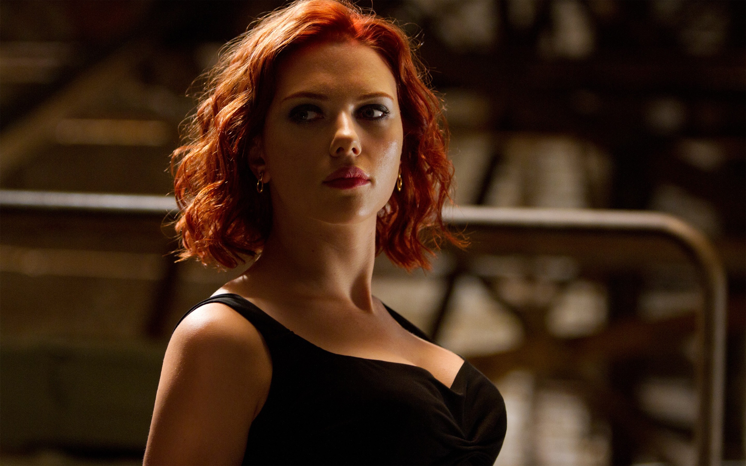 1772185-scarlett-johansson-black-widow-vs-lucy-jpeg-132963