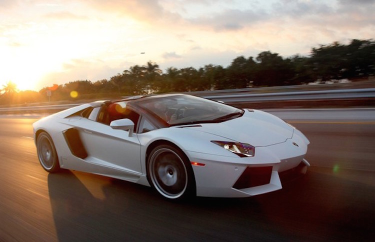 lamborghini-aventador_lp700-4_roadster