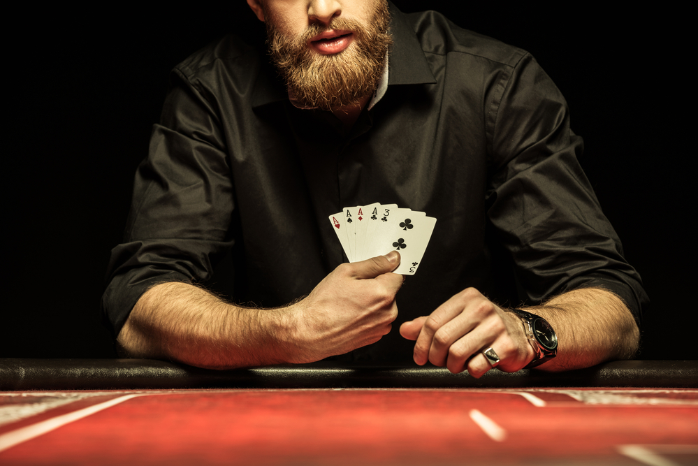 Do Texas Hold'em ao 8-Game: Descubra as Emoções do Poker Americano - Vida  na América