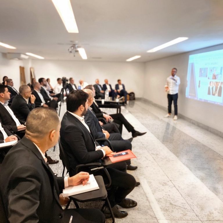 Palestra sobre tendências de “Comportamento & Moda” na Garbo