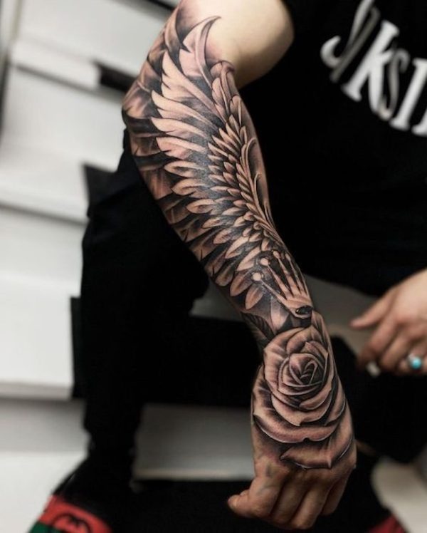 Tatuagem na mão masculina: 5 ideias e 15 fotos de inspiração