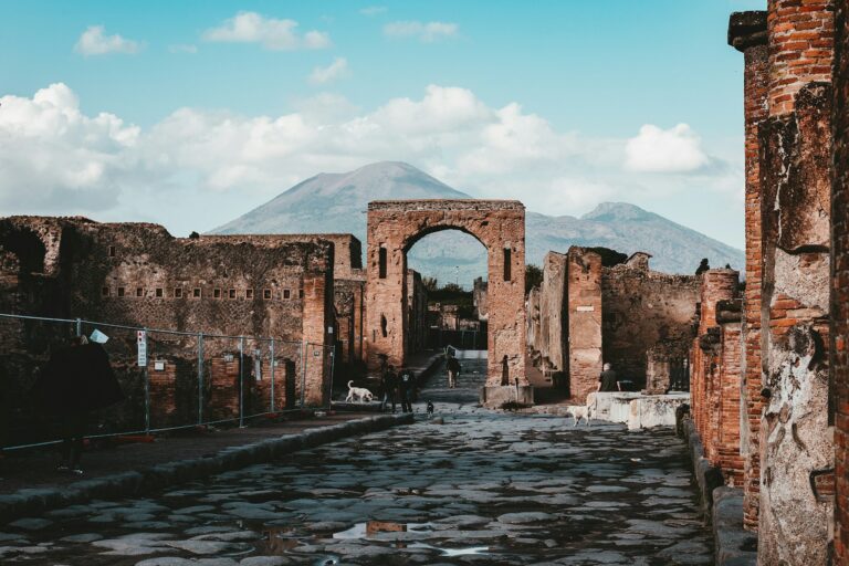 Descubra os Segredos Fascinantes de Pompeia