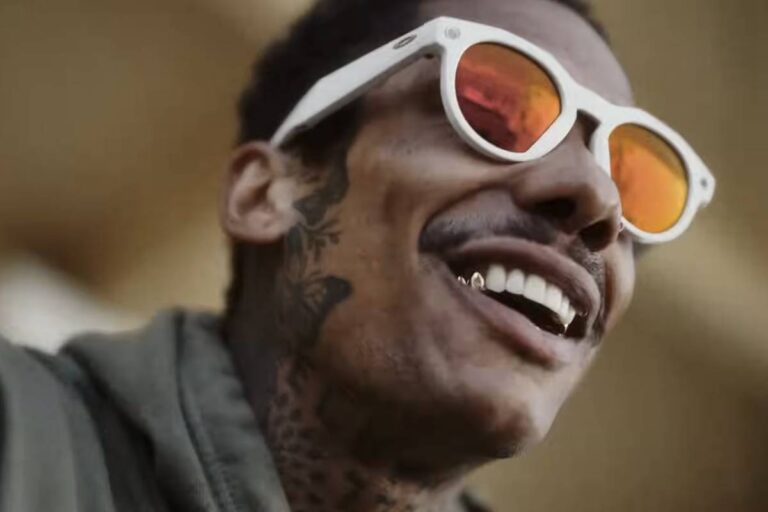 Conheça o novo óculos da Meta com a Oakley