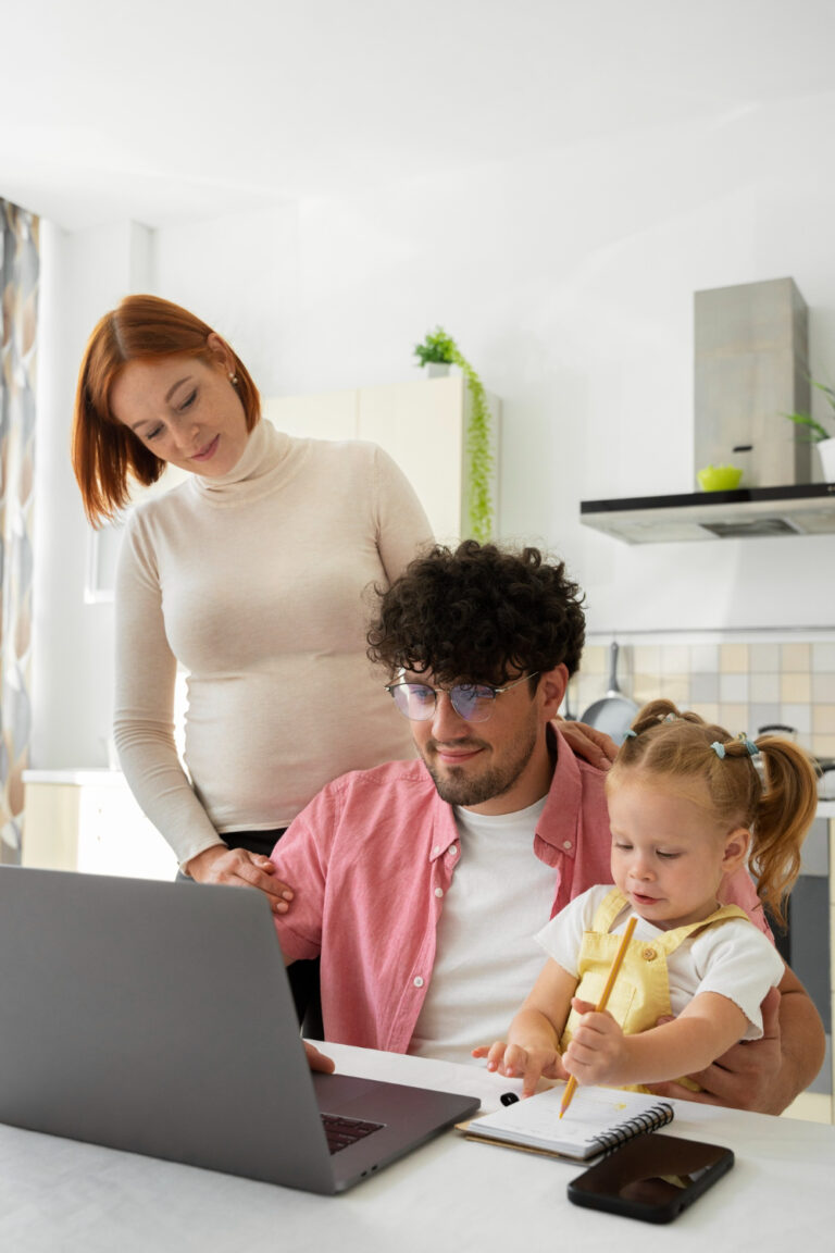 Como o Home Office Impacta a Vida Familiar: Dicas Essenciais