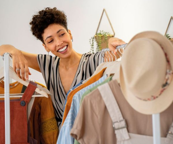 Moda Circular: A Revolução Sustentável no Guarda-Roupa