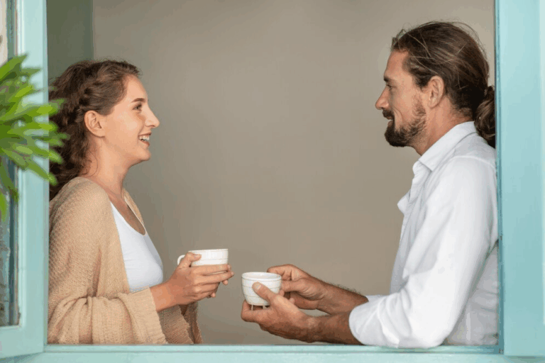 Como a Comunicação Abre Caminho para a Intimidade no Casal