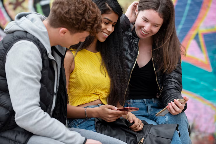 Juventude e Redes Sociais: Impactos na Saúde Mental Global