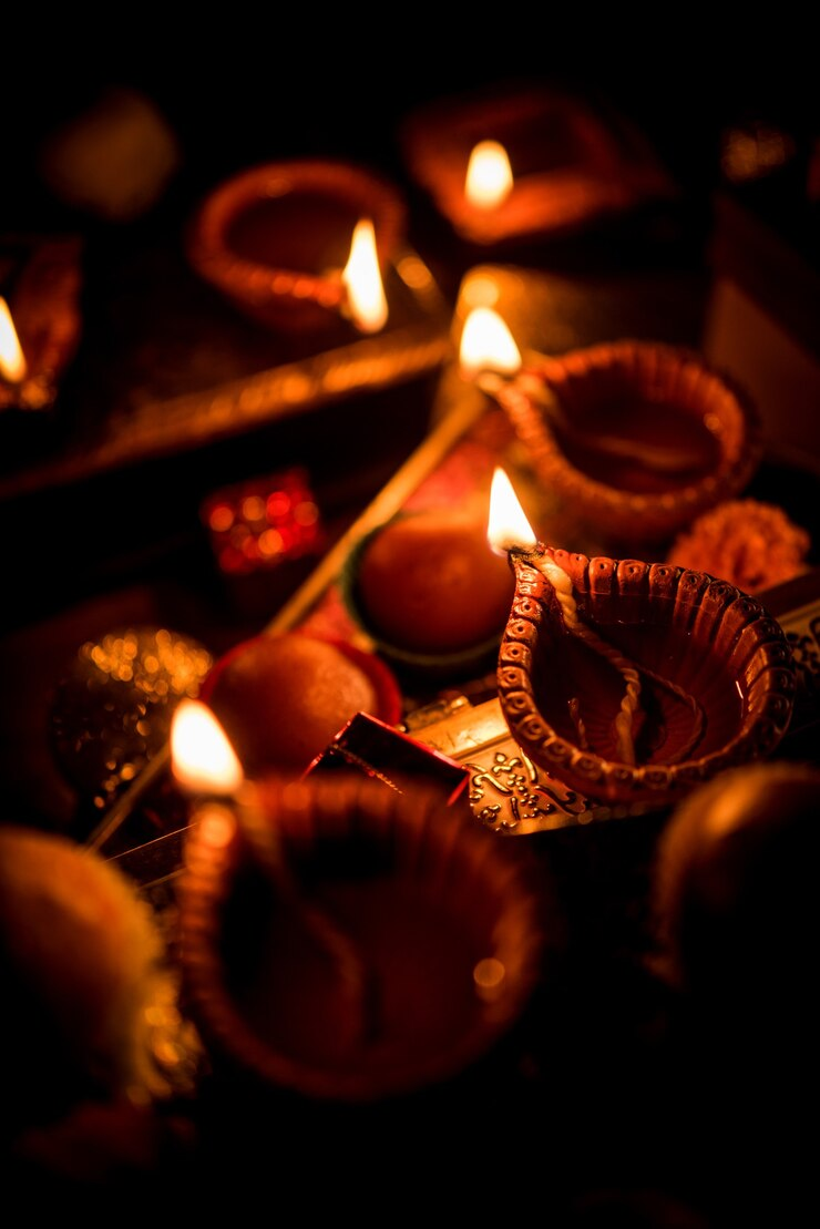 A Fascinante Tradição do Diwali: Luzes e Significados