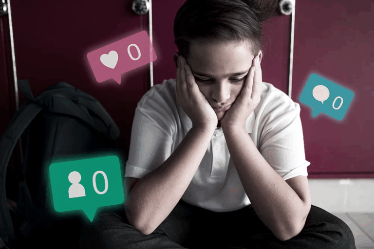 Saúde Mental e Redes Sociais: Impactos e Soluções