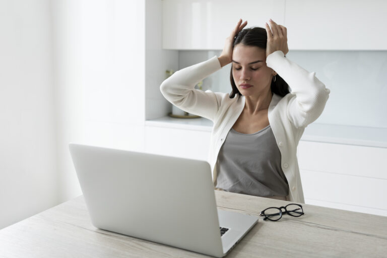 Como a Saúde Mental Impacta a Produtividade no Trabalho