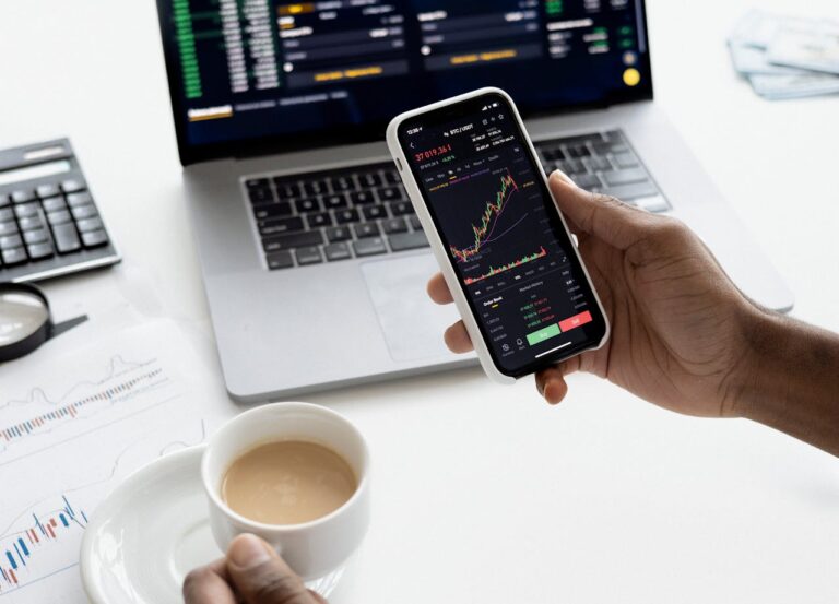 Estratégias Essenciais para Investir em 2023