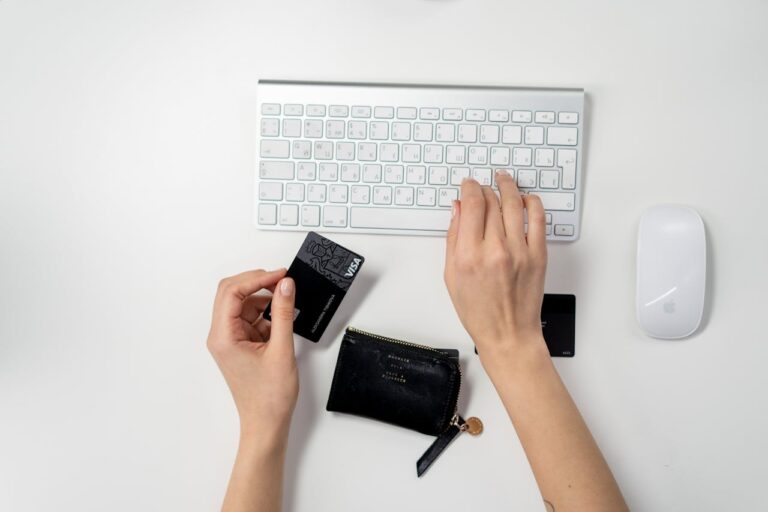 Como Economizar Dinheiro com Compras Online de Forma Inteligente