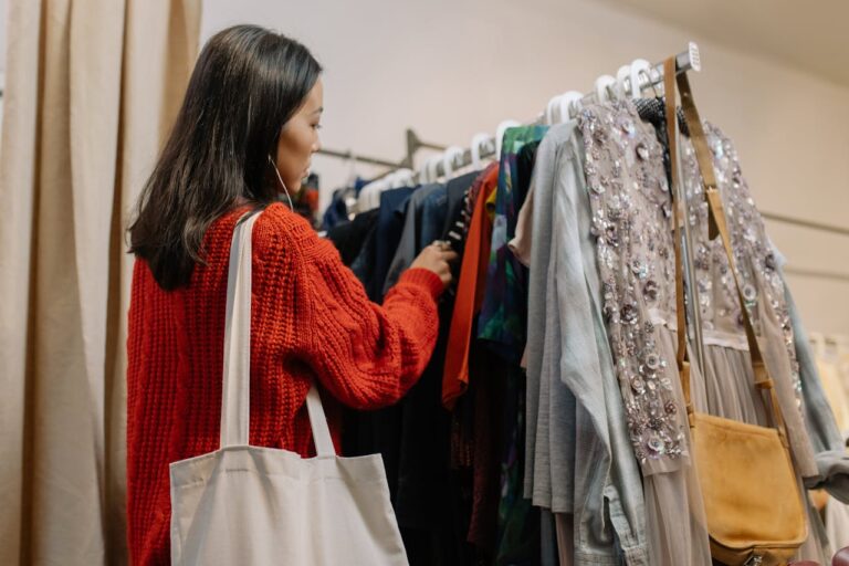 Moda Sustentável: Como o Upcycling Revoluciona o Consumo Consciente