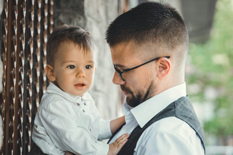 Dicas Essenciais para Equilibrar Trabalho e Paternidade