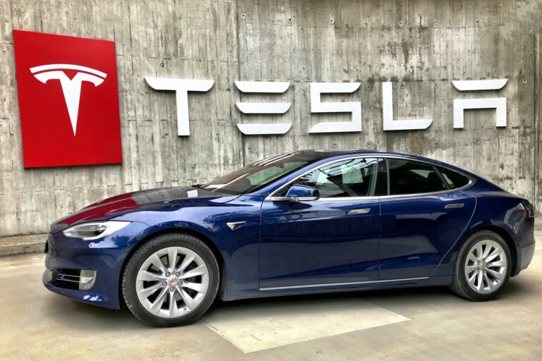 Carros Elétricos: A Nova Onda que Está Transformando o Transporte