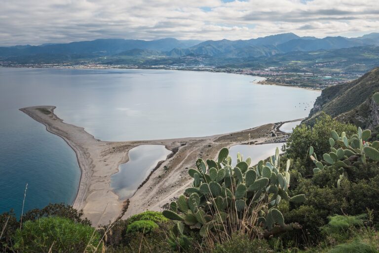 Descubra o Fascínio das Viagens Sustentáveis em 2023