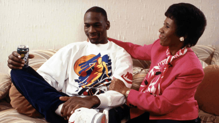 Michael Jordan, esporte, Nike, basquete, mãe, tênis, Air Jordan, lifestyle