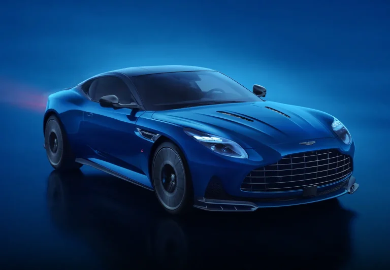 Aston Martin apresenta DB12S com 700 cv por US$ 270 mil